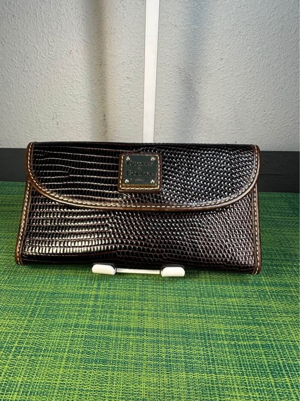 Dooney & Bourke Lizard-Embossed Continental Clutch Wallet - Dark Brown/Espresso